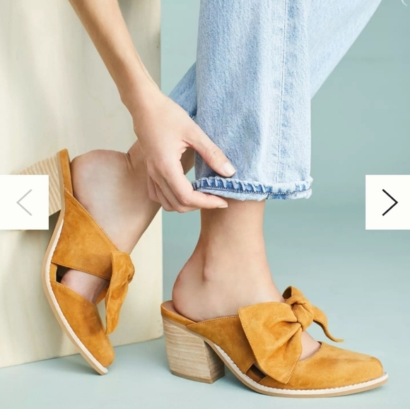 Jeffrey Campbell Cyrus Bow Mules Size 6.5 - Picture 2 of 10